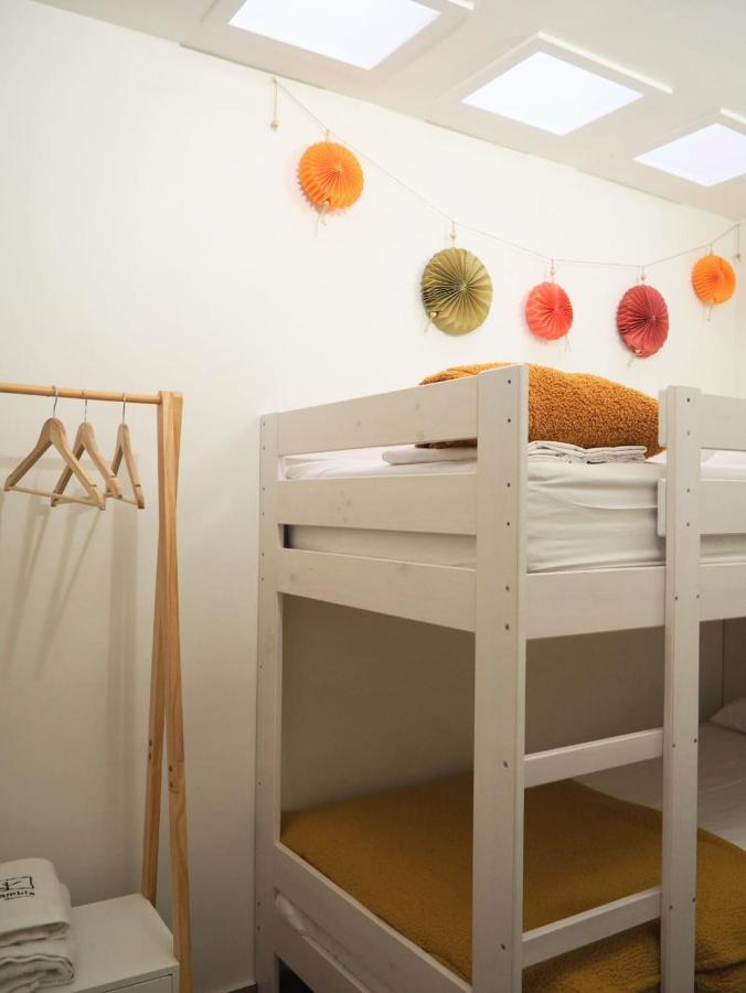 Apartaments La Rambla - Arbequina - 6 Persones Корнуделья Экстерьер фото